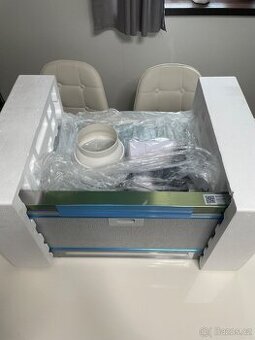 Nový Odsavač par Elektrolux