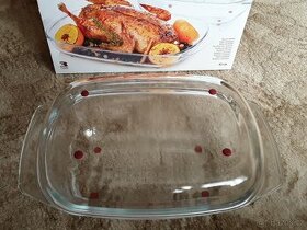 Skleněný pekáč s poklopem Tescoma