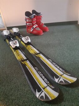 Prodám dětské lyže 120 a lyžáky 22,5