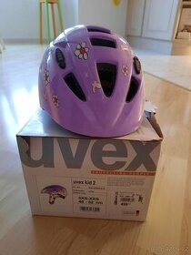 Dětská dívčí helma UVEX