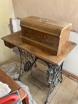 Šicí stroj Stoewer