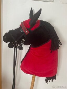LARDEN - Černý Hobby Horse s příslušenstvím