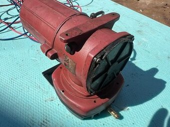 Pístový kompresor Hailea ACO 006 12V, pro jezírka