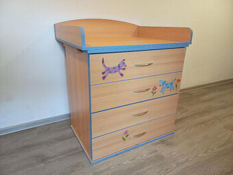 Prodám přebalovací pult - komodu s šuplíky, od truhláře