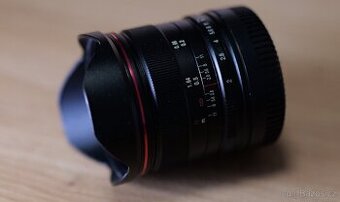 LAOWA 7,5 mm f/2