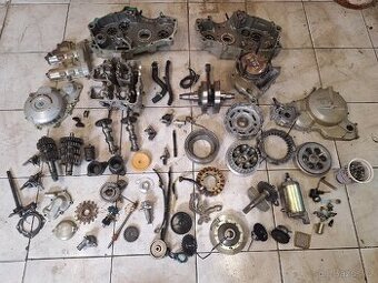 Části motoru Aprilia Pegaso 650