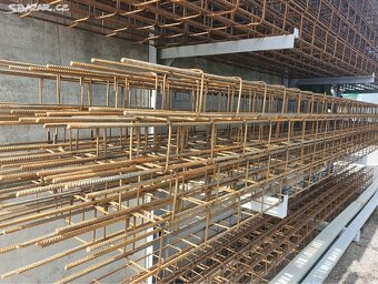 Roxory, kari sítě, třmínky, armokoše, věnce