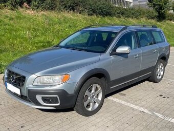 Volvo XC70 AWD MY2010 D5 151 kW automat