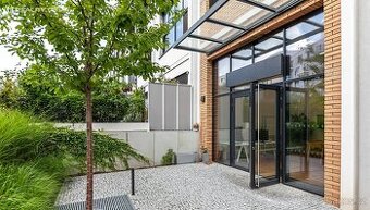 Pronájem 51m2 Naskeové, Praha 5 Košíře