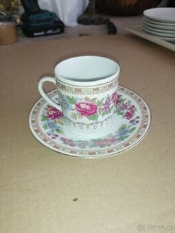 Šálek s podšálkem - čínský porcelán