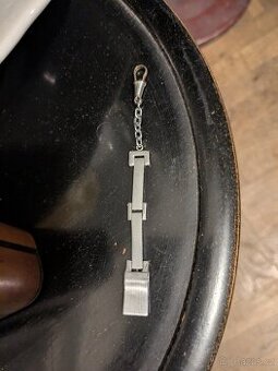 Art Deco chromovaný přívěsek na šatlén ku kapesním hodinkám