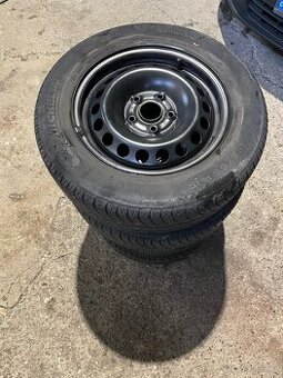 Plechové disky + letní pneu Octavia II 195/65 r15