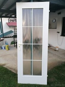 Bílé dveře 70x197 prosklené, pravé - 1