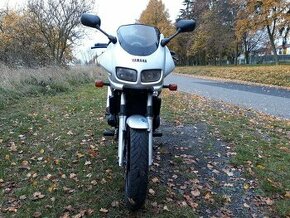 Yamaha Fazer 600 - 1