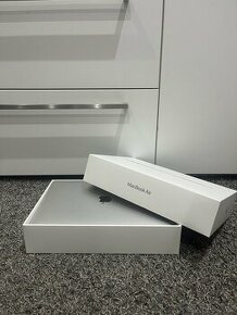 MacBook Air 13 silver 256GB - 1