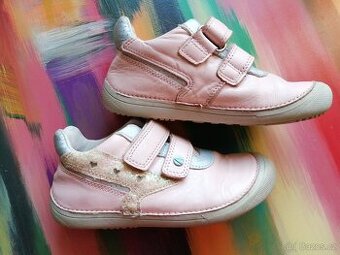 Prodám dívčí DD Step vel. 31 barefoot - Sleva