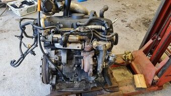 VW T5 - kompletní motor BPC 2,5tdi 128kW