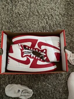 Nike Terminátor High