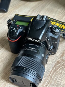 Nikon D750