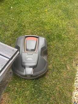 Husgvarna automover 310 robotická sekačka