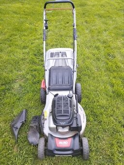 Sekačka s pojezdem AL-KO 520BR-H motor Honda