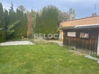 Prodej stavebního pozemku, 540m2, Praha, Horní Počernice.