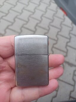 Zapalovač zippo USA