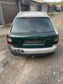 Páté dveře / Kufr Audi S4 LZ6X