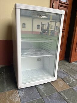 Hyundai lednice mala prosklena
