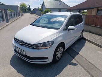 Prodám VW Touran, benzín 1.2Tsi, r.v.2016, odpočet DPH