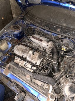 Mazda 323f 1991 NA DÍLY