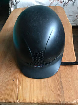 Jezdecká helma Fouganza , vel. S, 53-55 cm