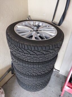 Alu kola na Toyota Camry