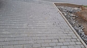 Betonová dlažba