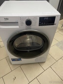 Zánovní sušička Beko DPY8506GXB2
