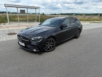 Mercedes-Benz Třídy E, 220d 4M AMG kombi, odpočet DPH