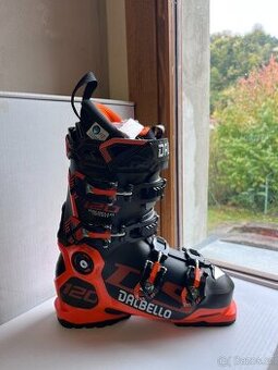Nové lyžařské boty Dalbello DS 120 – vel. 24