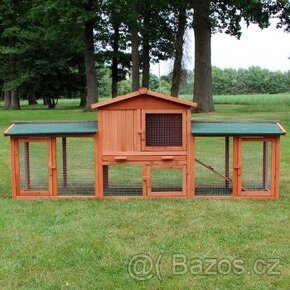 Velká kvalitní dřevěná králíkárna, králikárna, výběh.