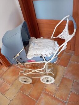 Retro kočárek Zekiwa pro panenky