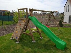 Konstrukce 4 - dětské hřiště na zahradu MASIV