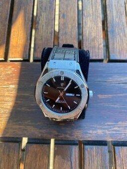 Pánské nádherné hodinky .