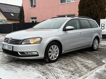 VOLKSWAGEN PASSAT B7 2.0 TDI 103 KW WEBASTO NAVI
