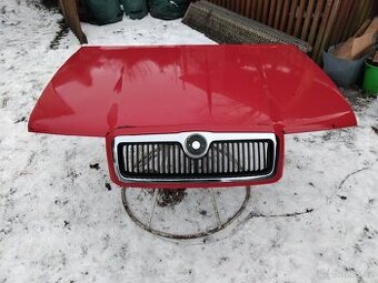 Škoda octavia kapota