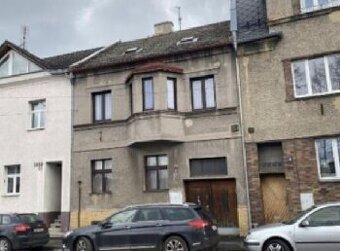 Dvougenerač, RD s garáží a zahradou, Chomutově, ID 8051 1202