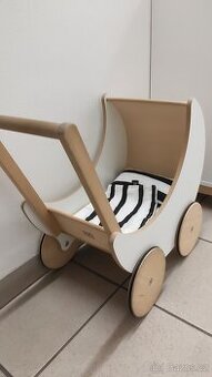 Dřevěný kočárek Oh Noo
