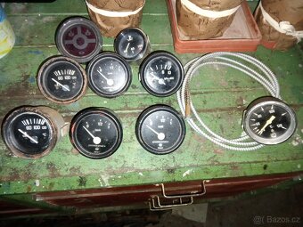 Budíky zetor, lada, wartburg