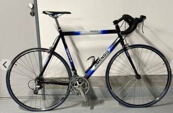 Mendiz matrix silniční kolo