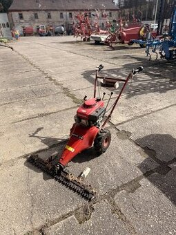 Sekačka Agrostroj Jičín MM4-0181 + náhradní díly