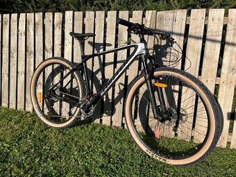 NOVÉ kolo carbon TWITTER PREDATORpro XT 29" vel.L 2x12