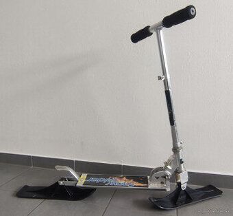 Sněžná koloběžka